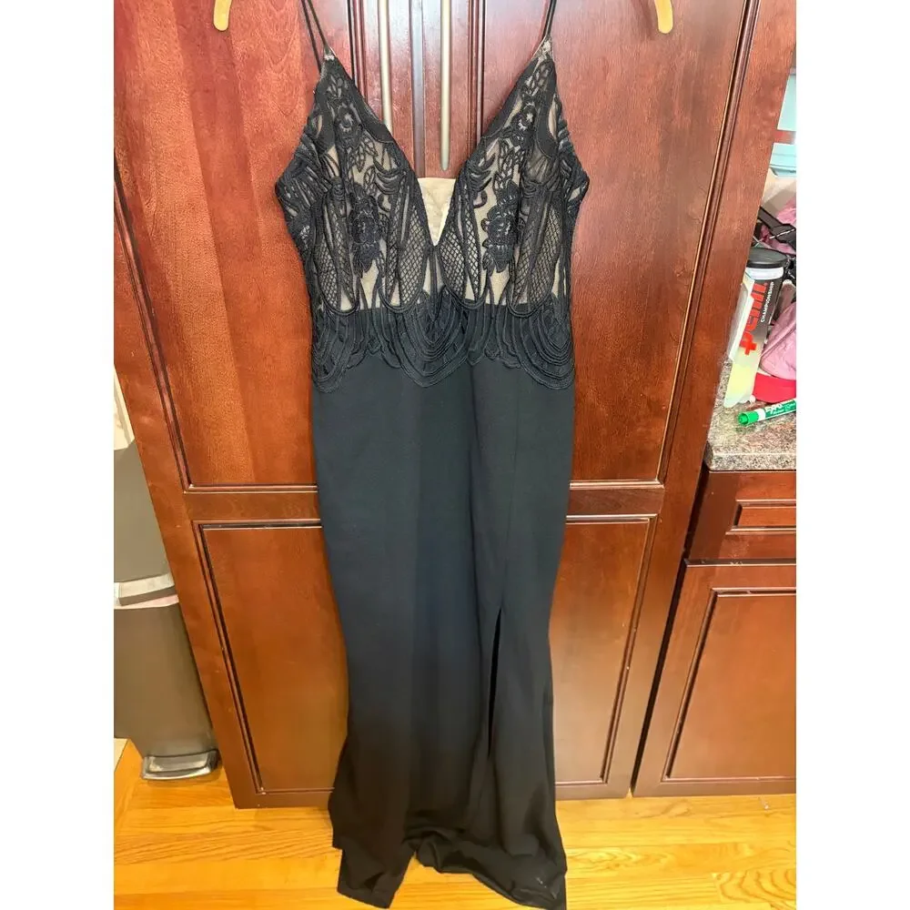 Hello Molly "I Come Alive" Black Maxi Dress Size 6 - Picture 3 of 16